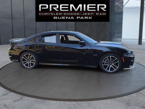 Certified 2023 Dodge Charger R/T w/ Navigation & Travel Group image 9