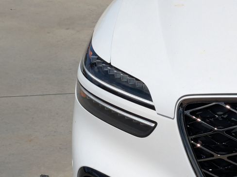 New 2026 Genesis GV70 3.5T Sport Prestige AWD/4WD image 7