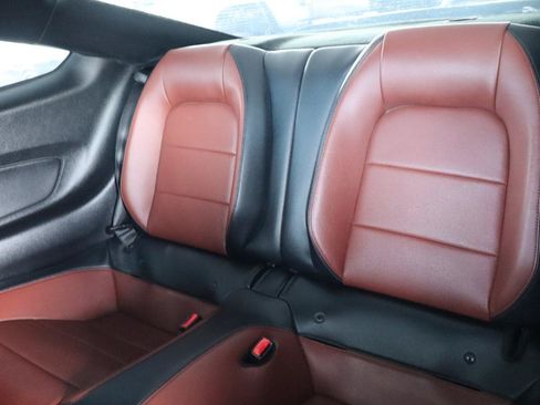 Used 2016 Ford Mustang Premium RWD image 31