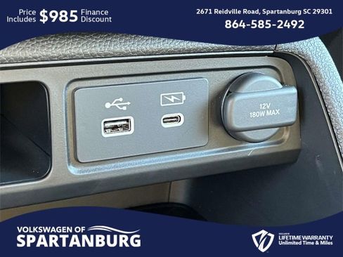 Used 2025 Honda Pilot Sport image 27