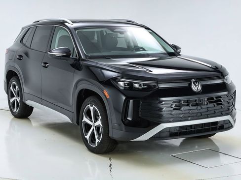 New 2026 Volkswagen Tiguan SE image 15