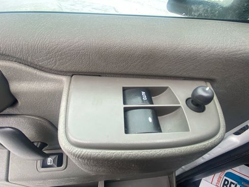 Used 2021 Chevrolet Express 3500 w/ Power Convenience Package image 30