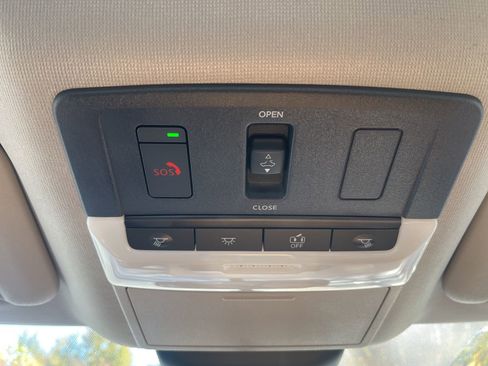 New 2025 Nissan Sentra SV w/ SV Premium Package image 20