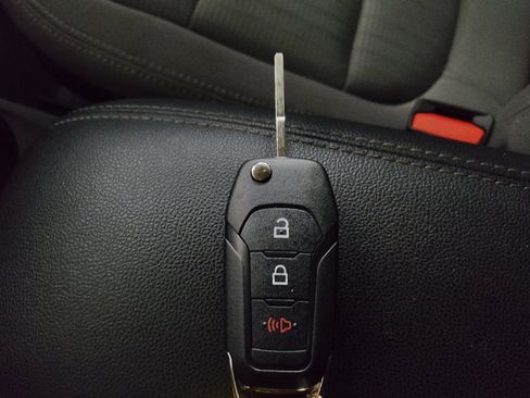 Used 2021 Ford Escape S FWD image 32