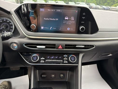 Certified 2022 Hyundai Sonata SEL FWD image 17