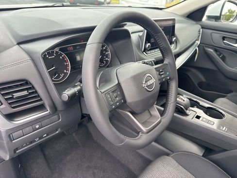 New 2026 Nissan Rogue SV FWD image 22
