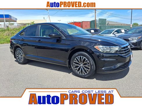Used 2020 Volkswagen Jetta SE w/ SE Cold Weather Package FWD image 1