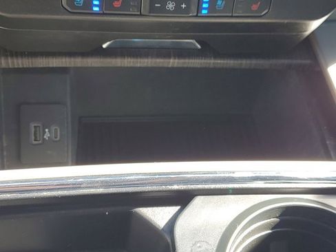 Used 2021 Ford F250 Lariat image 29