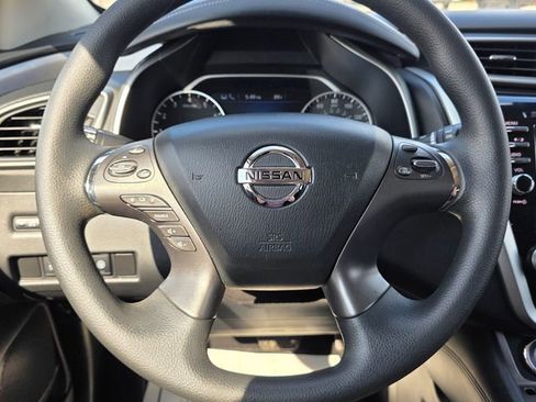 Used 2021 Nissan Murano S image 27