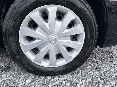 Used 2017 Nissan Versa S image 21