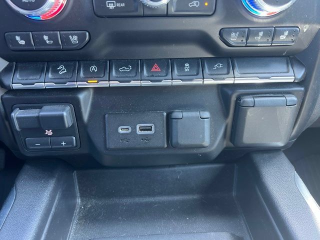 Used 2020 GMC Sierra 1500 AT4 AWD/4WD image 17