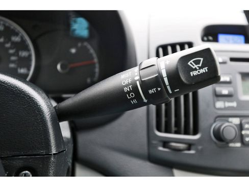 Used 2010 Hyundai Elantra GLS image 20