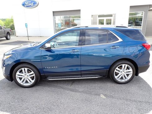 Used 2019 Chevrolet Equinox Premier image 2