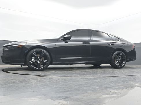 Used 2023 Honda Accord Sport image 25