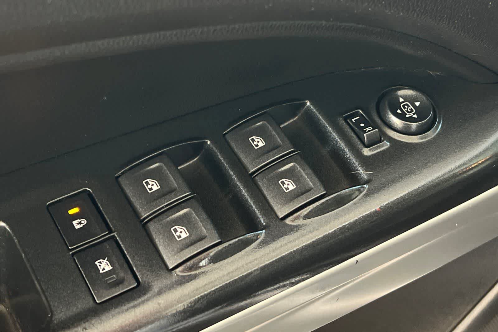 Used 2018 Chevrolet Colorado LT RWD image 14