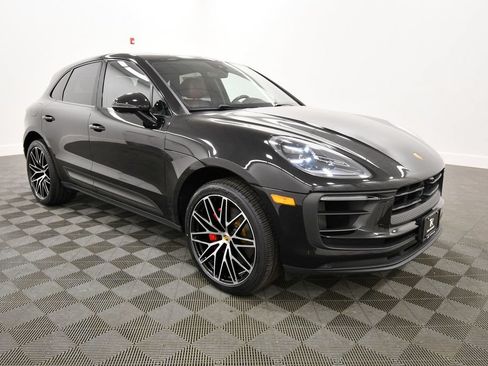 Used 2023 Porsche Macan S AWD/4WD image 10