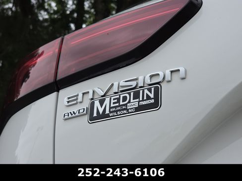 Used 2025 Buick Envision Sport Touring AWD/4WD image 44