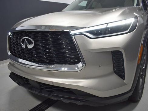 Used 2023 INFINITI QX60 Luxe image 11