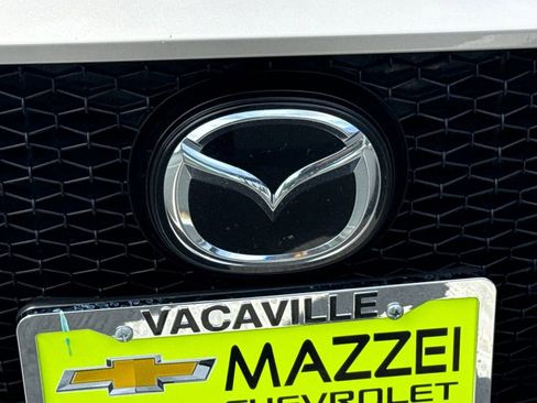 Used 2024 MAZDA MAZDA3 s FWD image 7