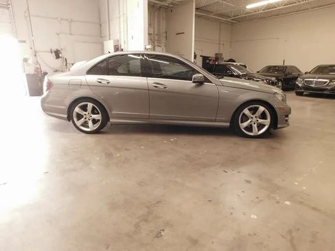 Used 2014 Mercedes-Benz C 250 Sedan w/ Multimedia Package image 8
