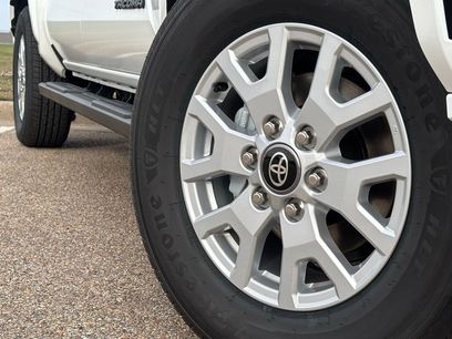 New 2026 Toyota Tacoma SR5