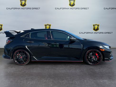 Used 2018 Honda Civic Type R image 6