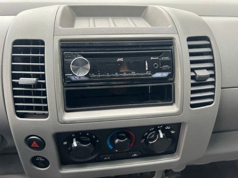 Used 2013 Nissan Frontier S w/ S Preferred Pkg RWD image 28