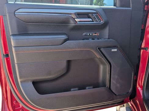 Certified 2024 GMC Sierra 1500 AT4 w/ Technology Package AWD/4WD image 10