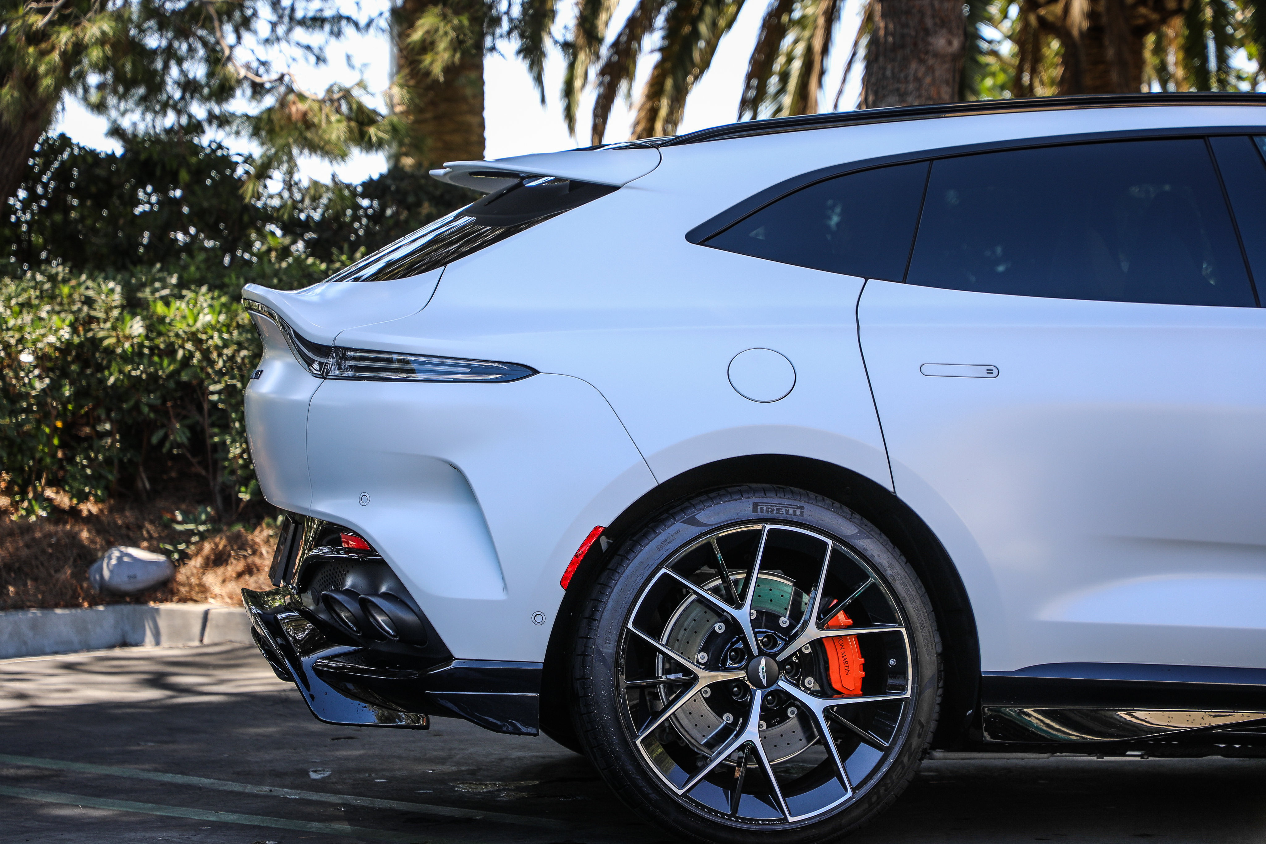 Used 2025 Aston Martin DBX 707 AWD/4WD image 30