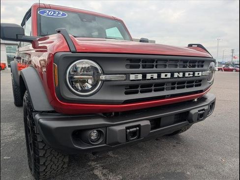 Used 2022 Ford Bronco Black Diamond image 21