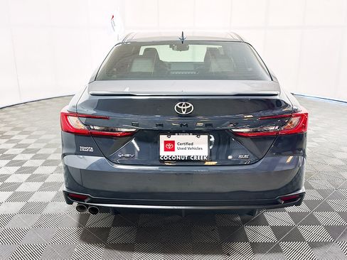 Certified 2025 Toyota Camry SE FWD image 4