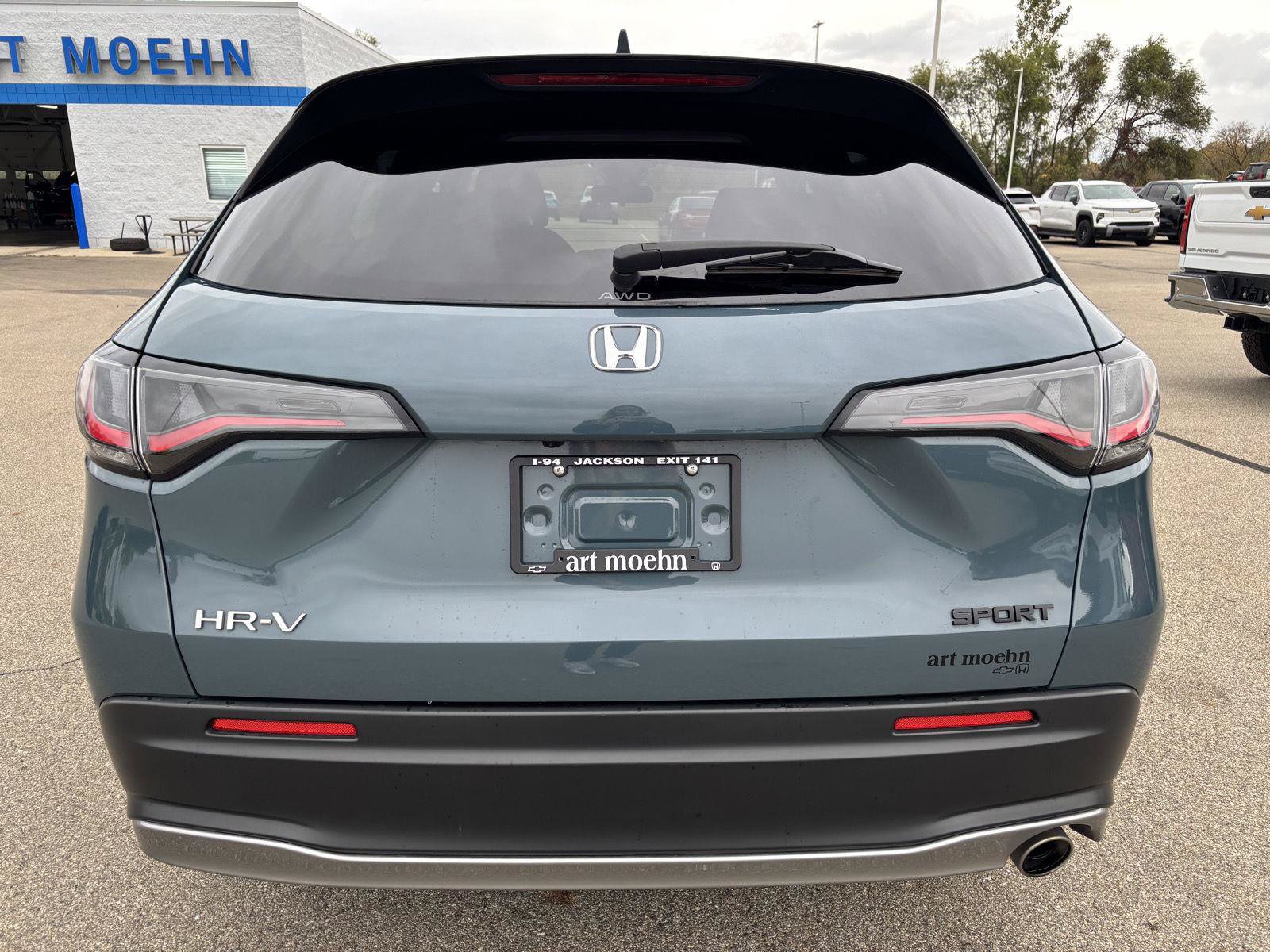 Used 2024 Honda HR-V Sport image 6