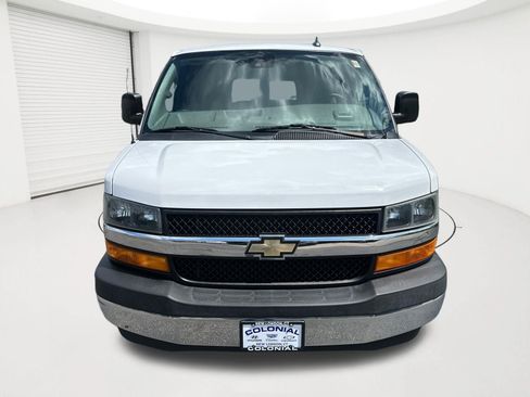 Used 2020 Chevrolet Express 3500 LT w/ LT Preferred Equipment Group RWD image 22