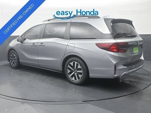 Certified 2025 Honda Odyssey EX-L image 5