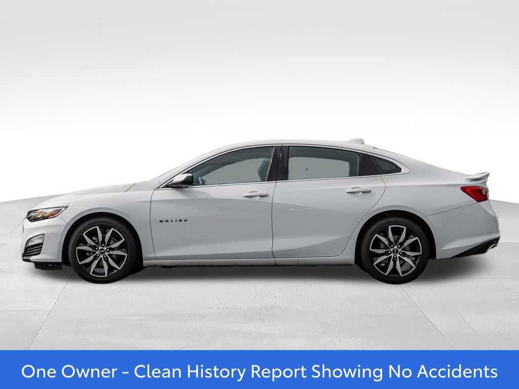Used 2021 Chevrolet Malibu RS FWD image 4