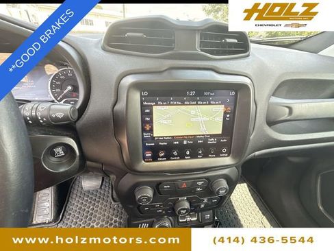 Used 2022 Jeep Renegade Limited w/ Sun, Sound & Wheels Group image 11