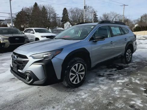 Certified 2023 Subaru Outback image 4