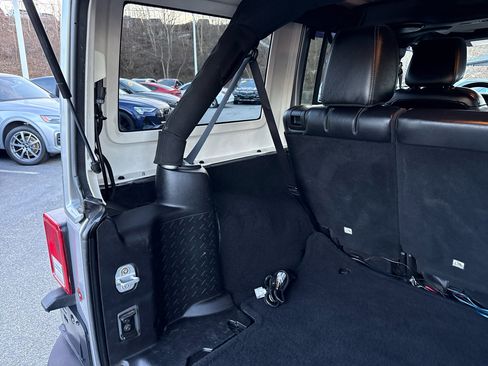 Used 2013 Jeep Wrangler Unlimited Sahara w/ Dual Top Group image 19