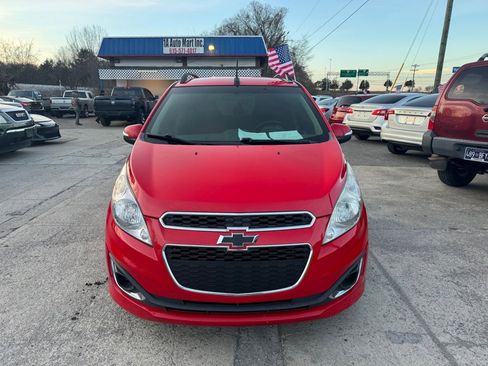 Used 2014 Chevrolet Spark LT image 2