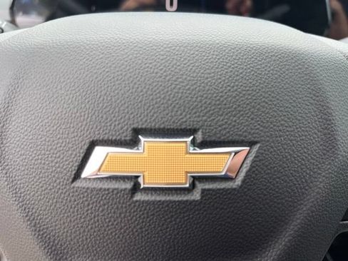 New 2026 Chevrolet Trax LT w/ Driver Confidence Package FWD image 32
