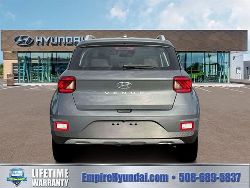 New 2026 Hyundai Venue SEL FWD image 6