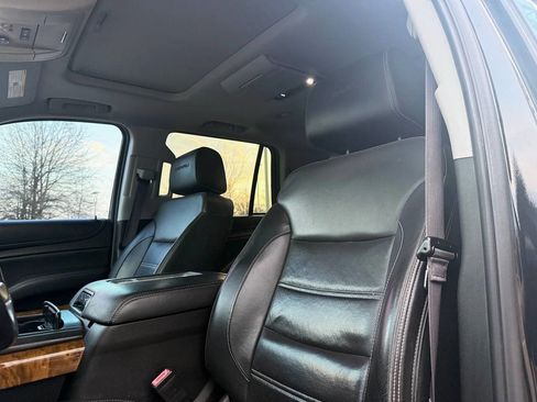 Used 2017 GMC Yukon Denali w/ Open Road Package image 22