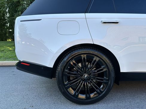 Used 2023 Land Rover Range Rover SE AWD/4WD image 45