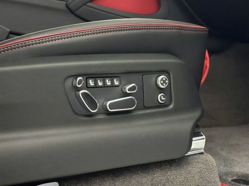 New 2026 Bentley Bentayga Speed AWD/4WD image 38