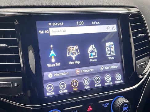 Certified 2019 Jeep Grand Cherokee Limited w/ Luxury Group II AWD/4WD image 22