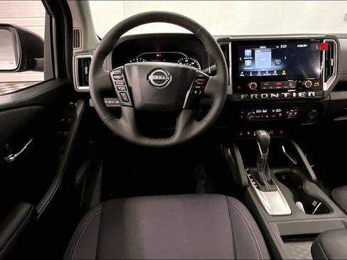 New 2026 Nissan Frontier SV w/ SV Convenience Package RWD image 22