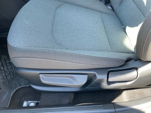 New 2026 Kia K4 FWD image 10