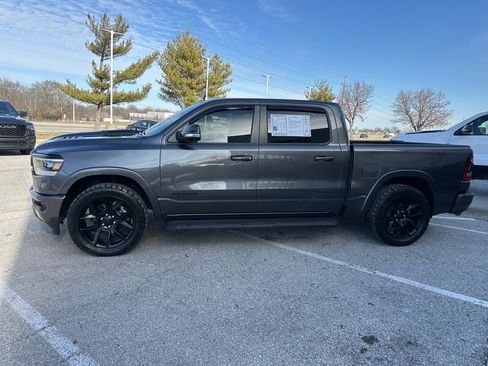 Used 2021 RAM 1500 Laramie w/ Night Edition image 13