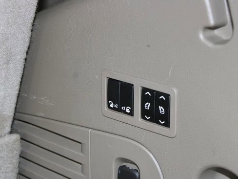 Used 2017 Chevrolet Tahoe LT w/ LT Signature Package image 37