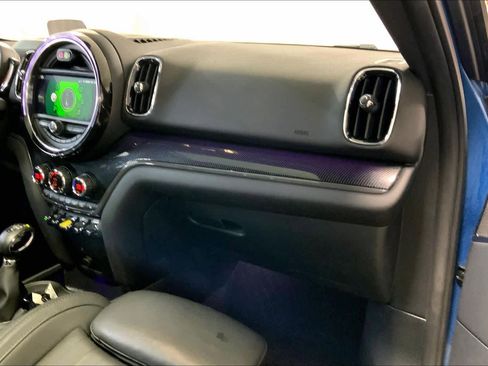 Used 2019 MINI Cooper Countryman SE w/ Driver Assistance Package image 18